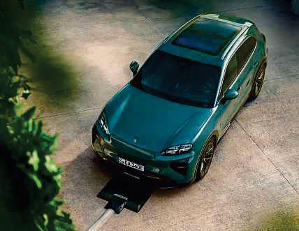 New Cayenne Electric rivals 911 Turbo S for performance